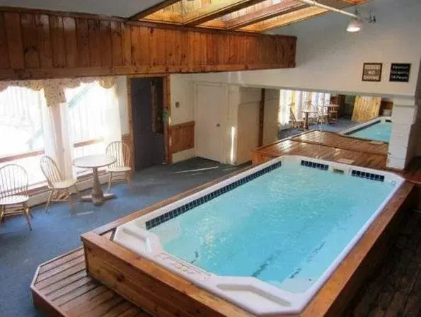 Snow Lake Lodge