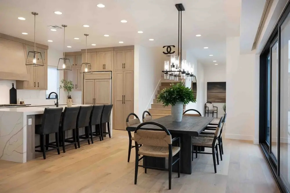 Designer Digs 9 Bedroom Home