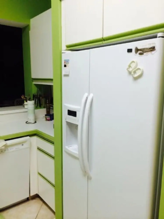 La Peninsula Blvd Condo