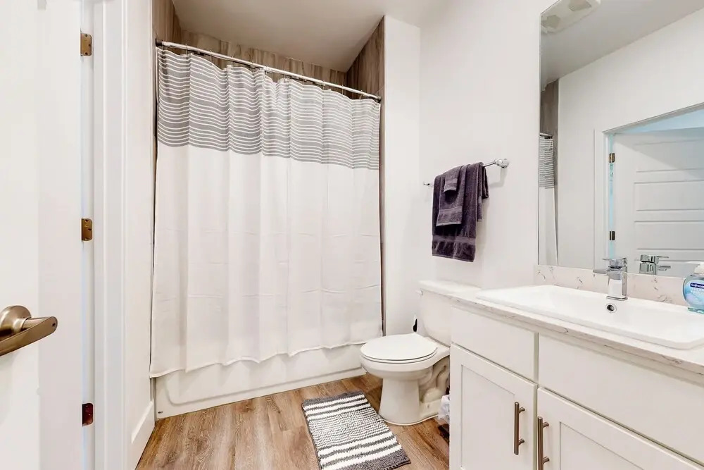Spacious Apartment w/ All the Comforts of Home