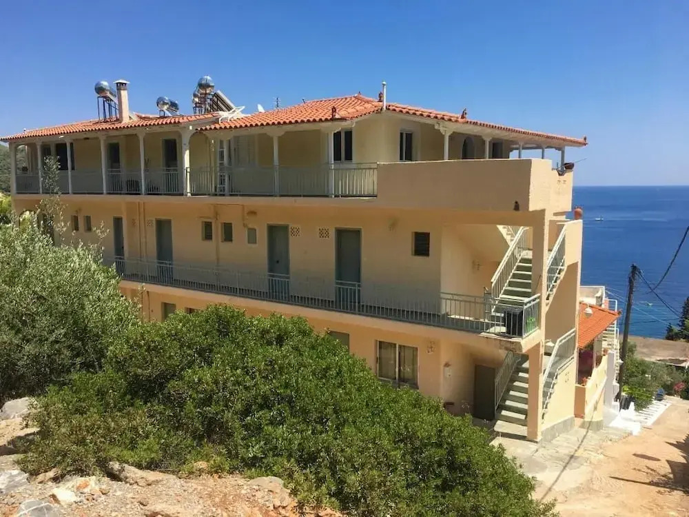 Fedra Apartments