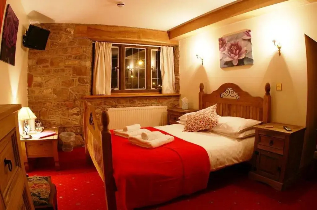The George Hotel