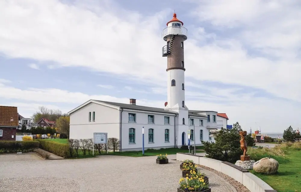 Awesome Home in Insel Poel/timmendorf With 1 Bedrooms