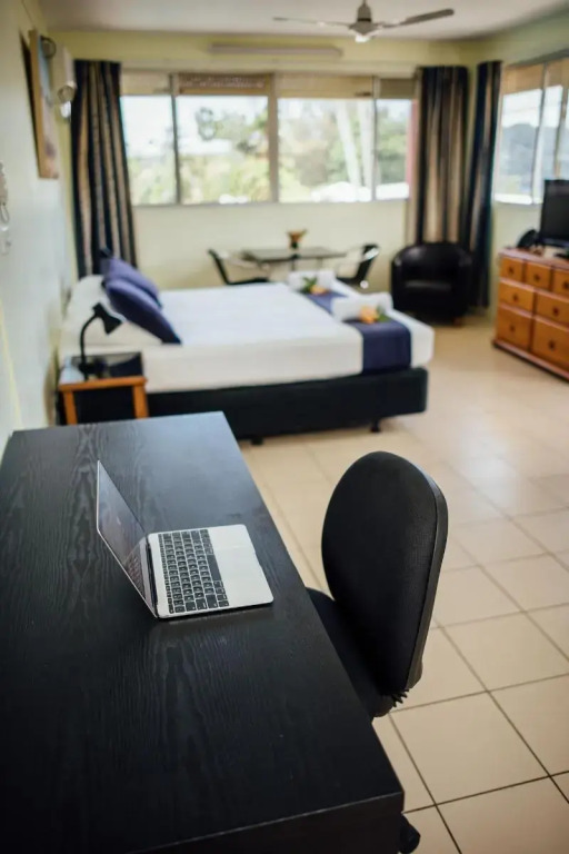 Kaiviti Motel