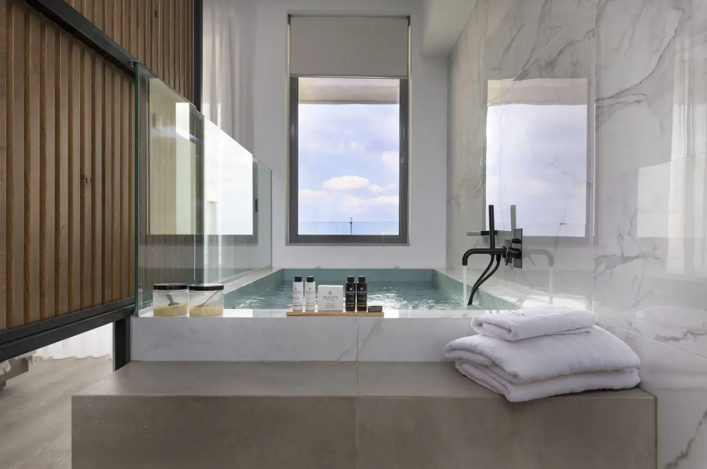 Dyo Suites