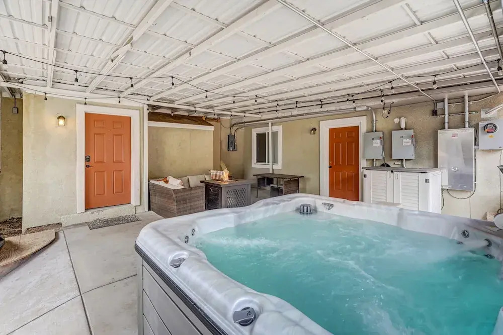 The Pikes Peak Villa -Hot Tub -Mtn Views -Firepit
