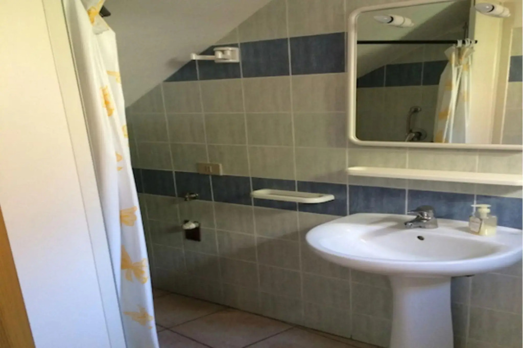 Two-room apartment in Porto Ottiolu very close to the marina.-Bilo Rosa Primo Piano