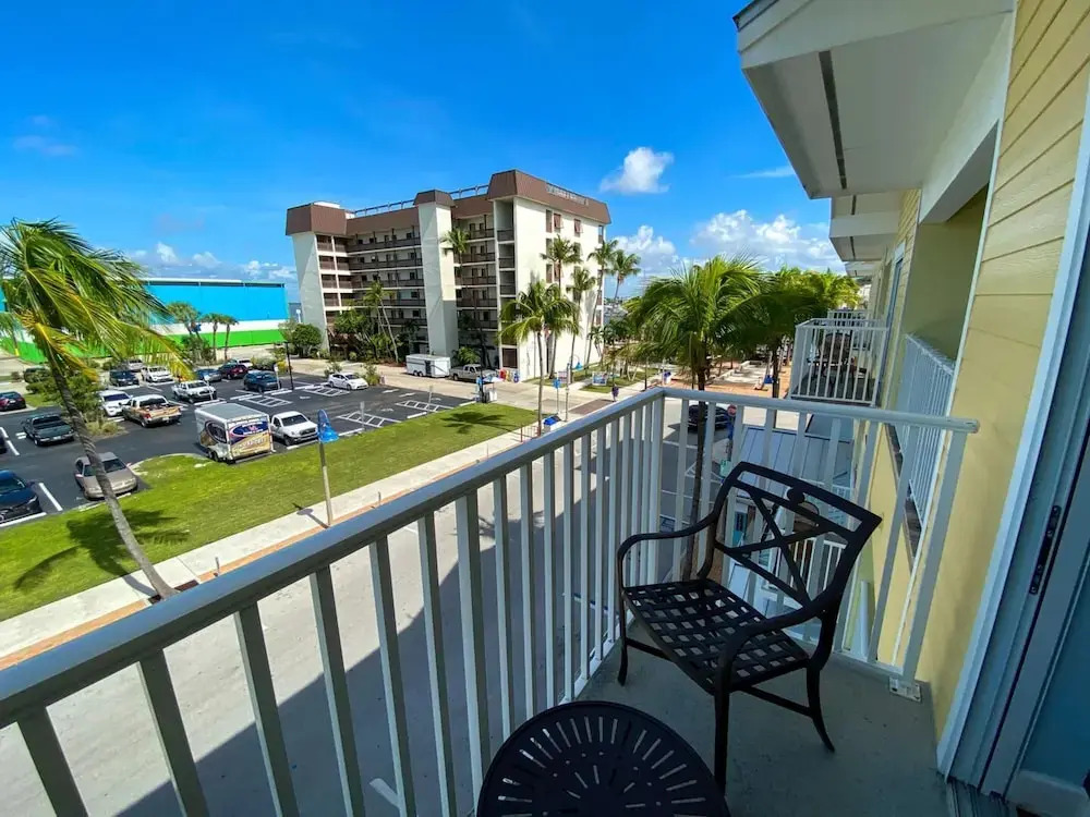 Harbour House at the Inn Unit 303 by Coastal Vacation Properties