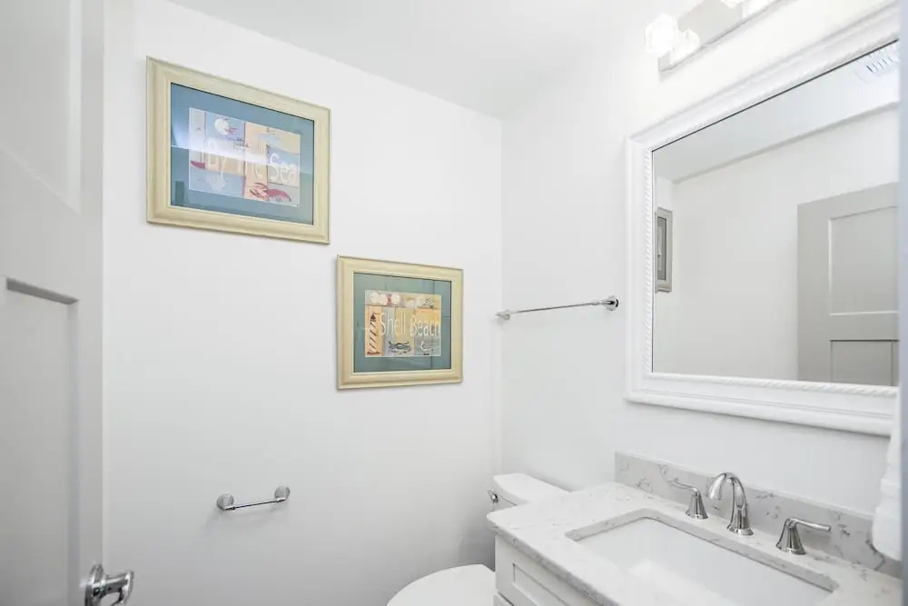 Marina Del Bell - Elevator! Boat Slip for Rent!