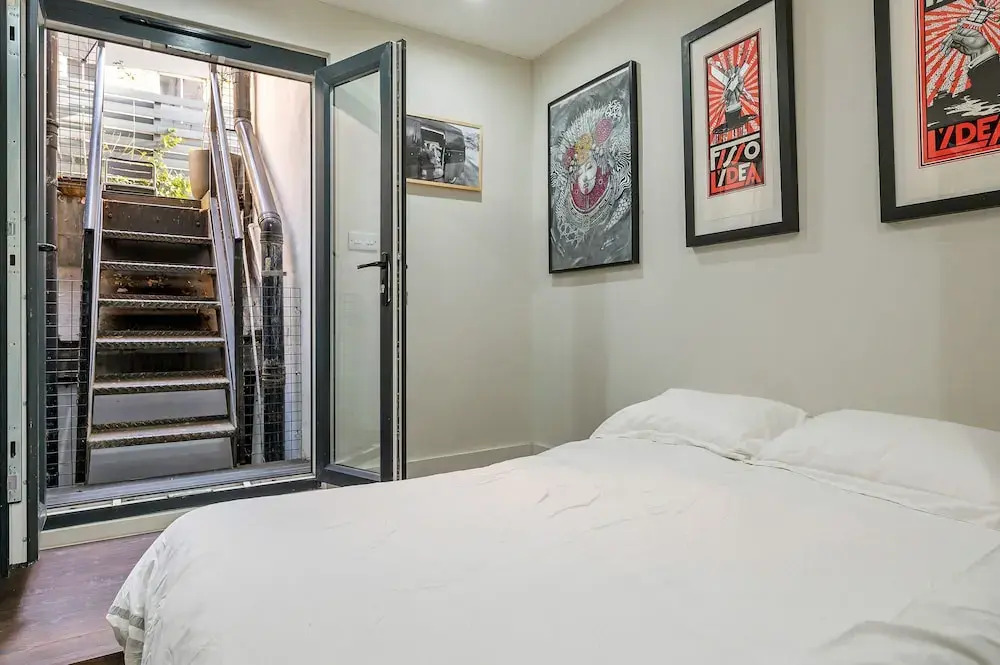 Central London 3-bed Apt, Sleeps 6, 3 Mins to Tube