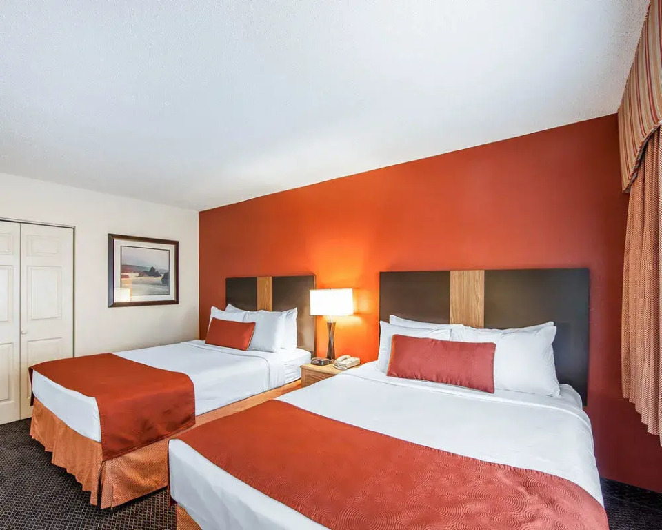 MainStay Suites Conference Center
