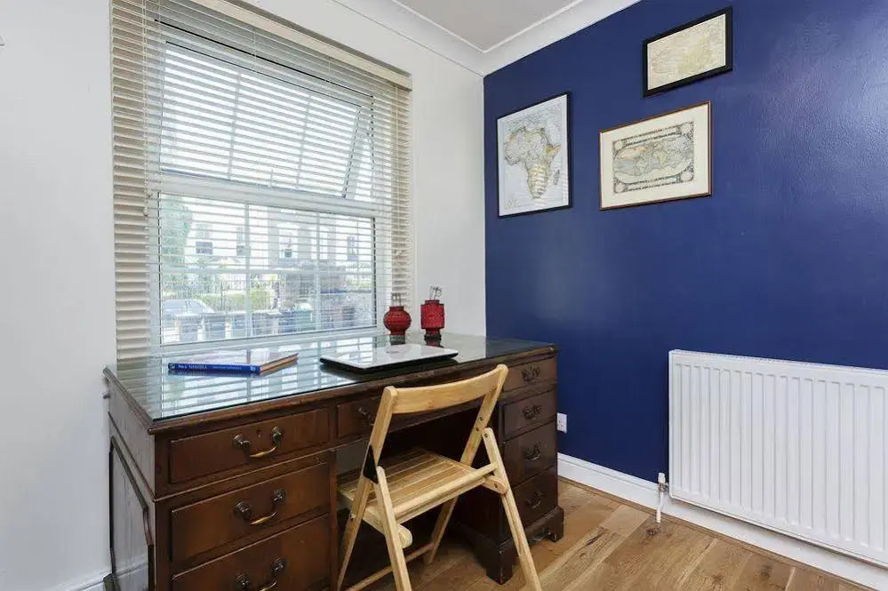 Veeve  3 Bed Flat With Parking Walford Road Stoke Newington