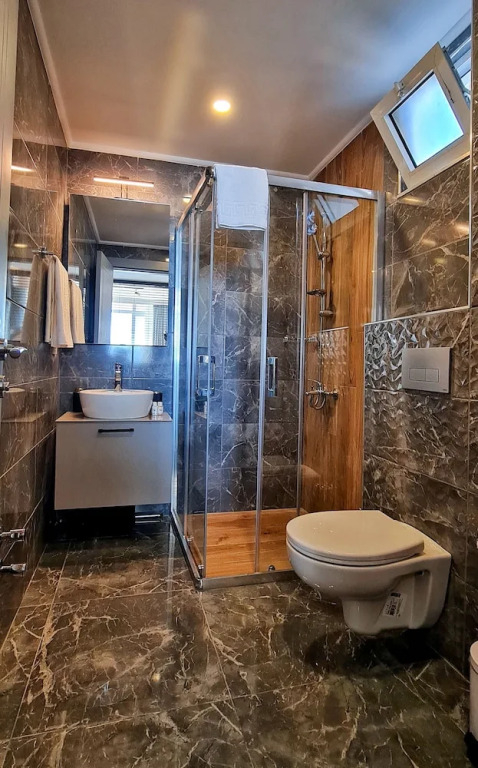 Letstay Panorama Suites
