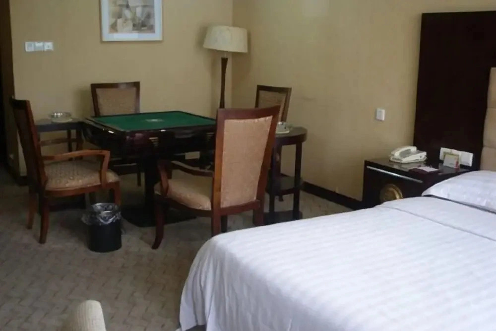 Dongdu Hotel