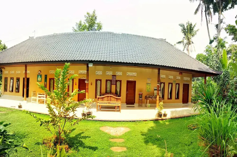 bucu hidden guest house, and meditation center