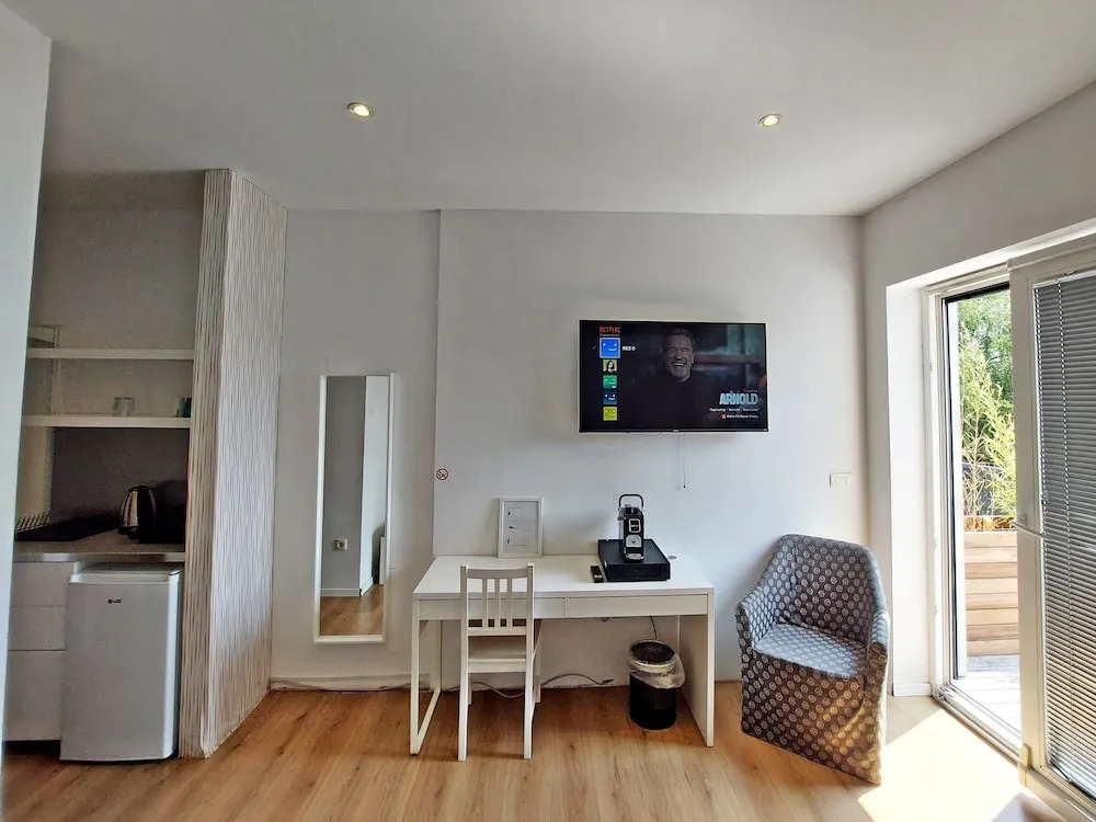 ROSE VALLEY, modern studios & apartments