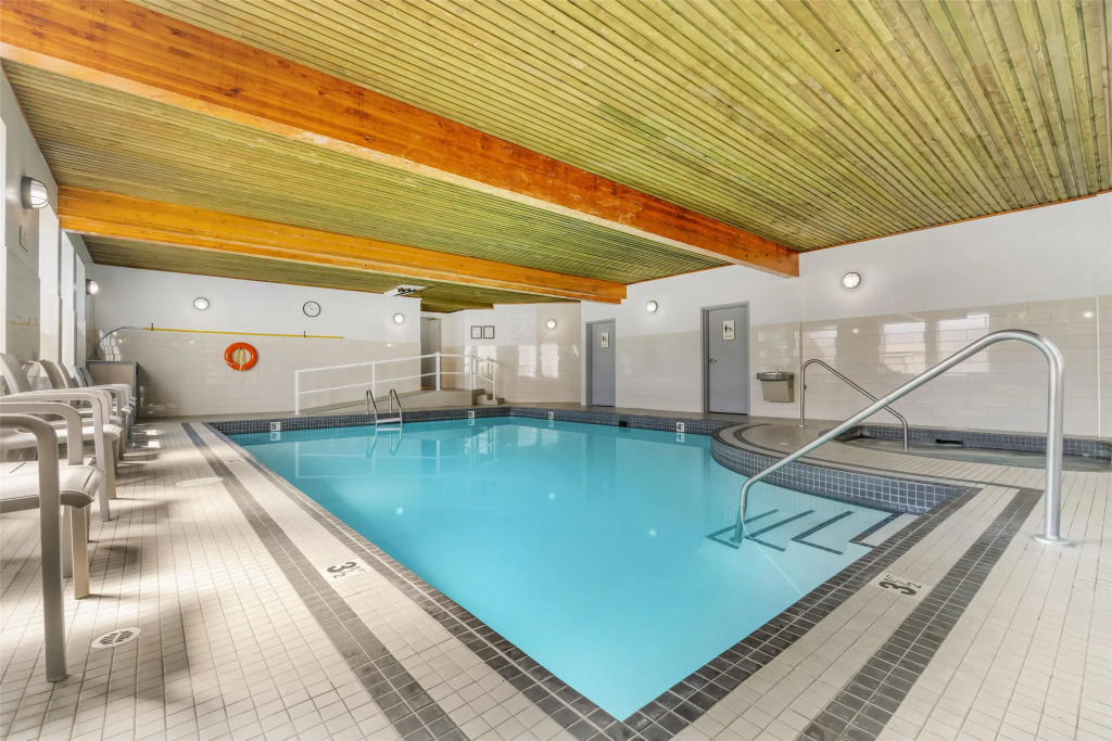 Best Western Plus Country Meadows Inn