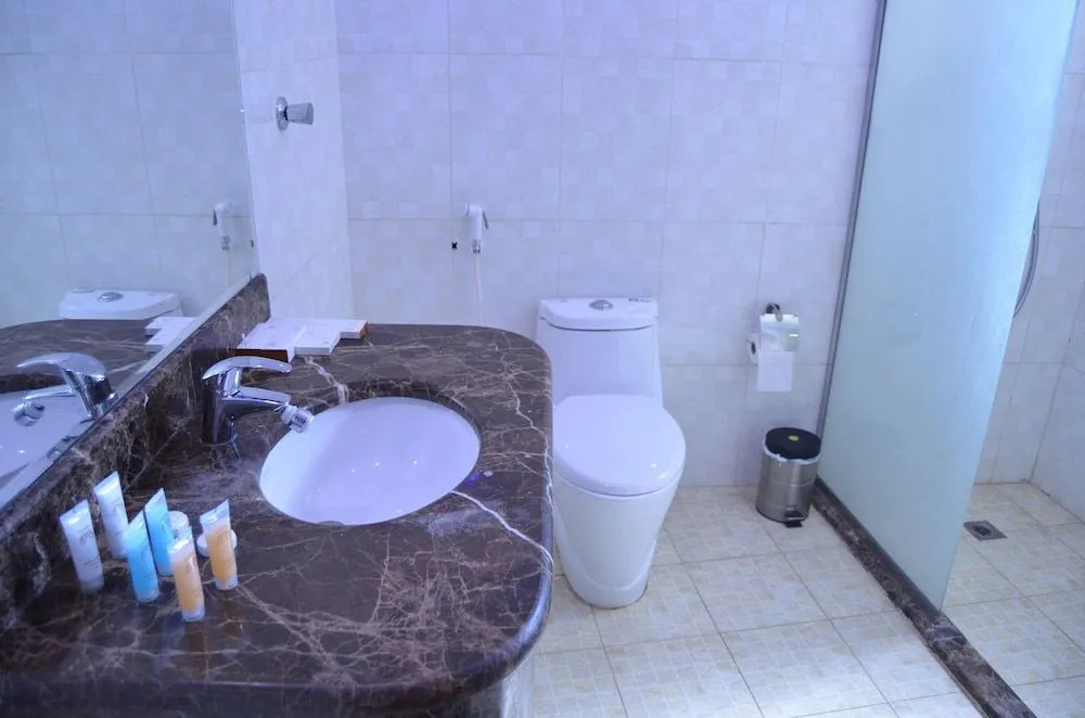 Diamond Suites