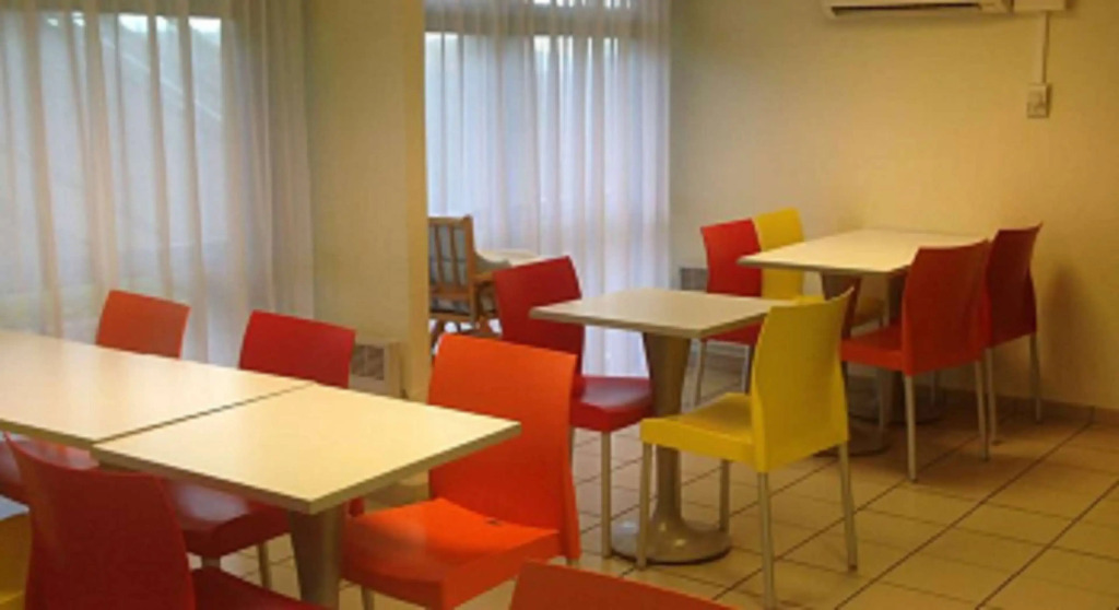 Premiere Classe Niort Est La Creche