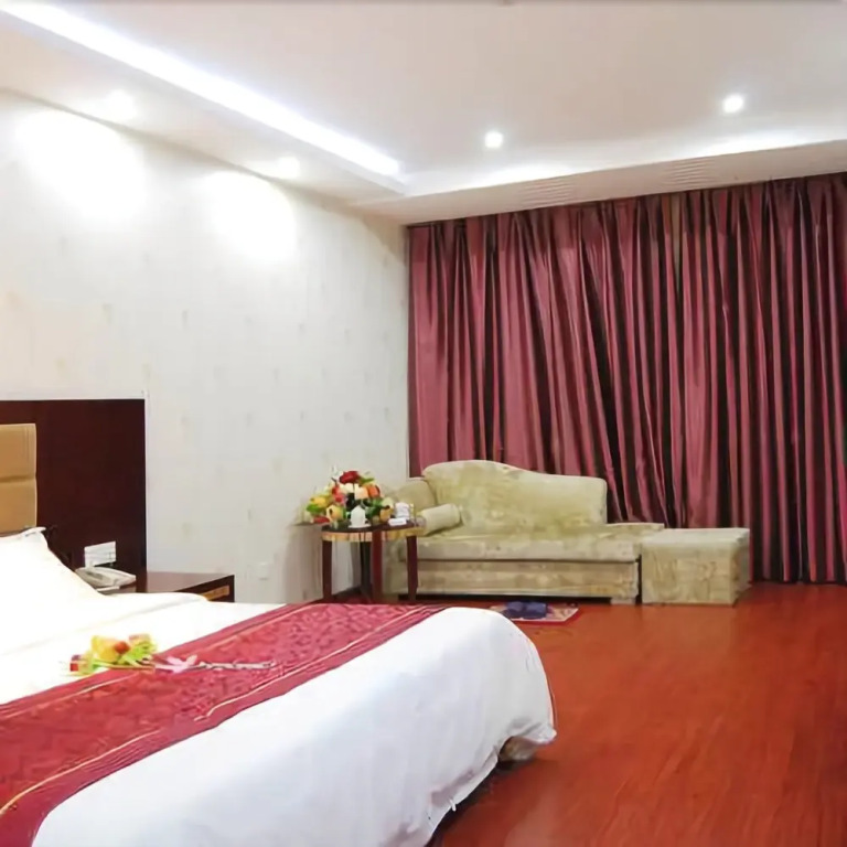 Zhongfang Hotel