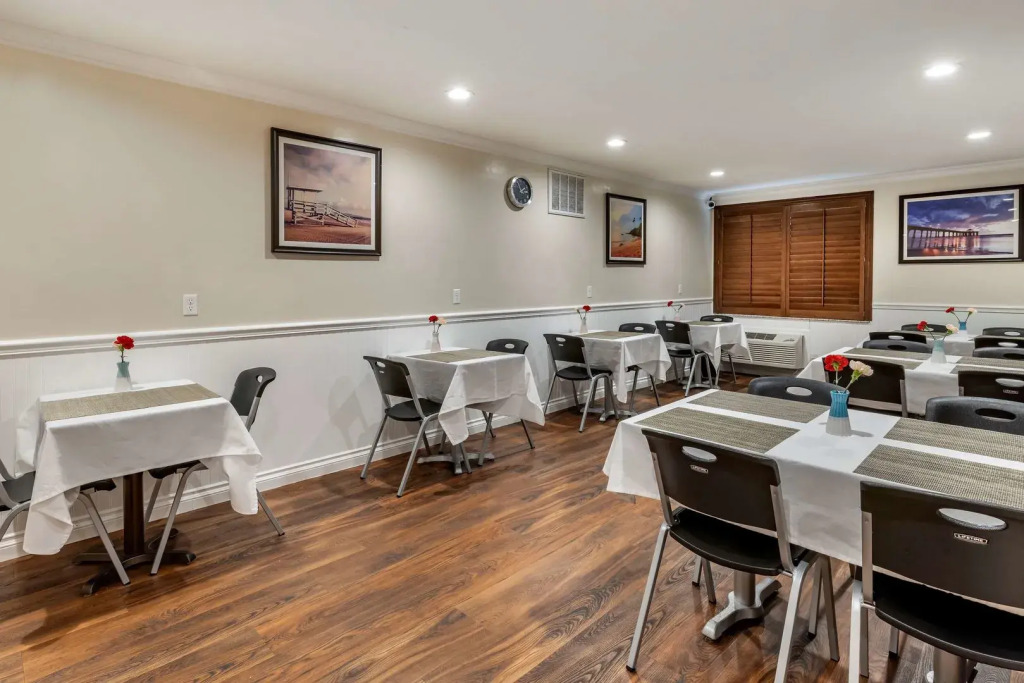 Best Western Plus South Bay Hotel