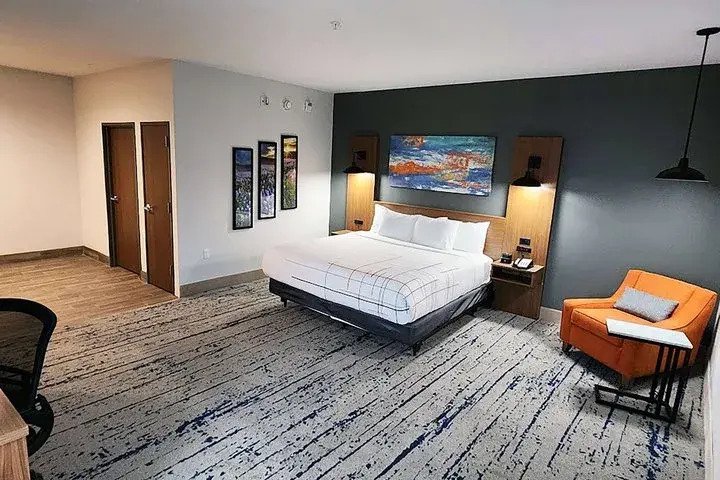 Execustay Amli South Shore