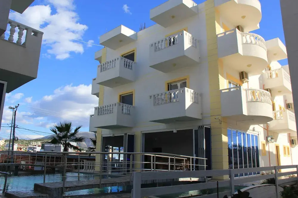 Relax Apartments Ksamil
