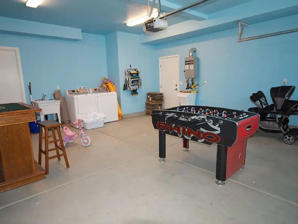 La Casa de Mickey 6 Bedrooms 4 Bathrooms Home
