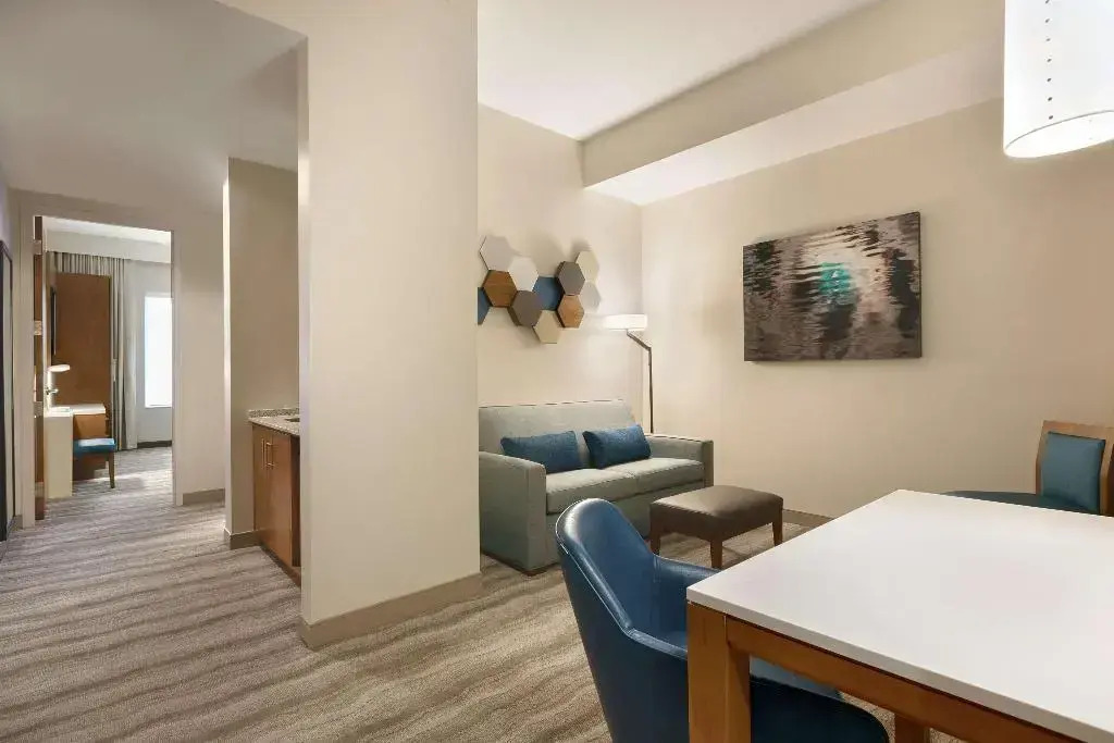 Embassy Suites By Hilton Sarasota