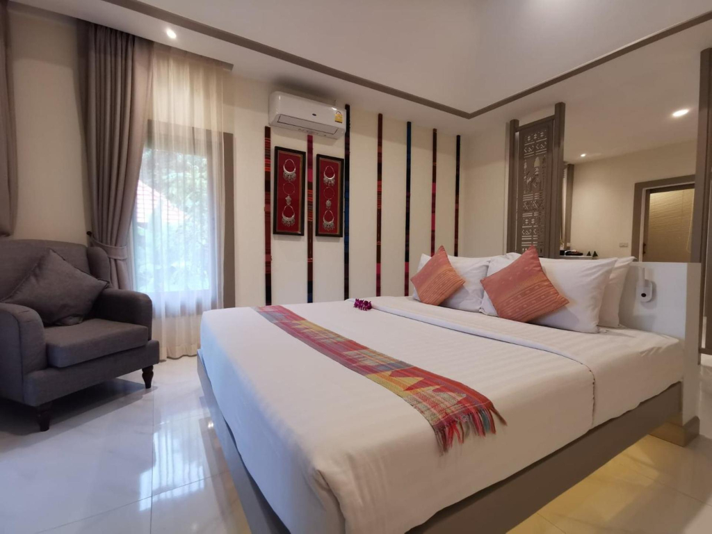 Lanna Dusita Riverside Boutique Resort