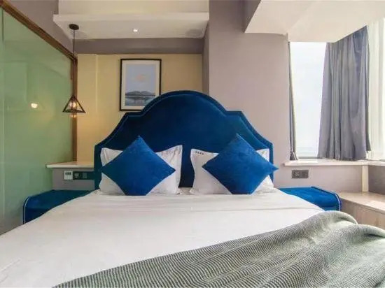 Xiangjiang Xiaozhu Hotel (Changsha Wuyi Plaza)