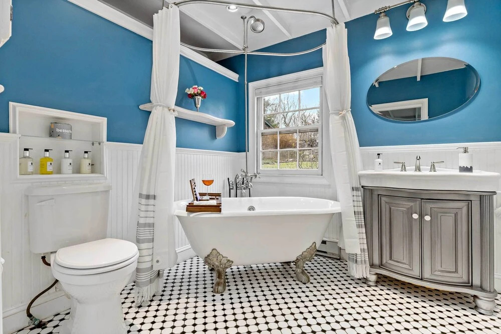 Guilford Carriage House at Granite Lodge