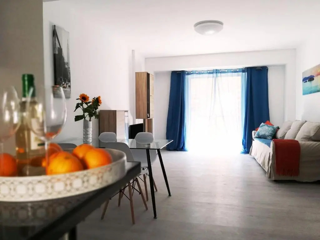 3 Bedroom 150 m from the beach