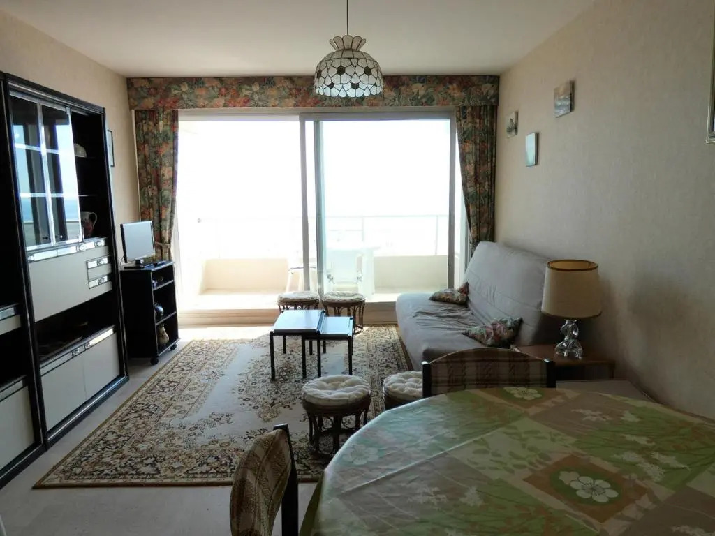 Appartement Saint-Jean-de-Monts, 1 pièce, 4 personnes - FR-1-323-176