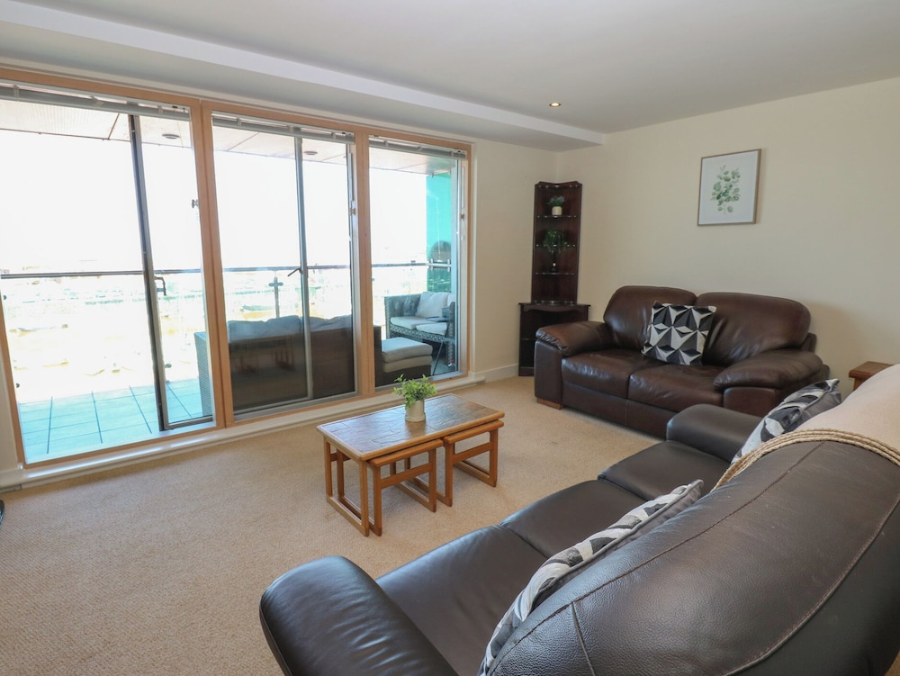 Pears Suite