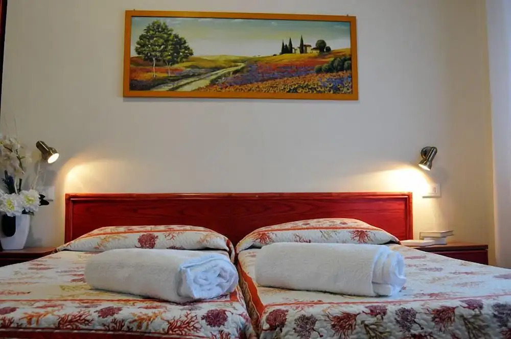 Hotel Liu