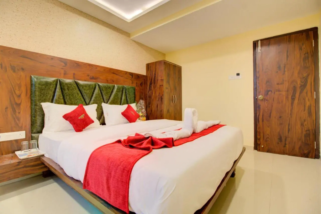 Hotel Samaira Residency,Dombivali