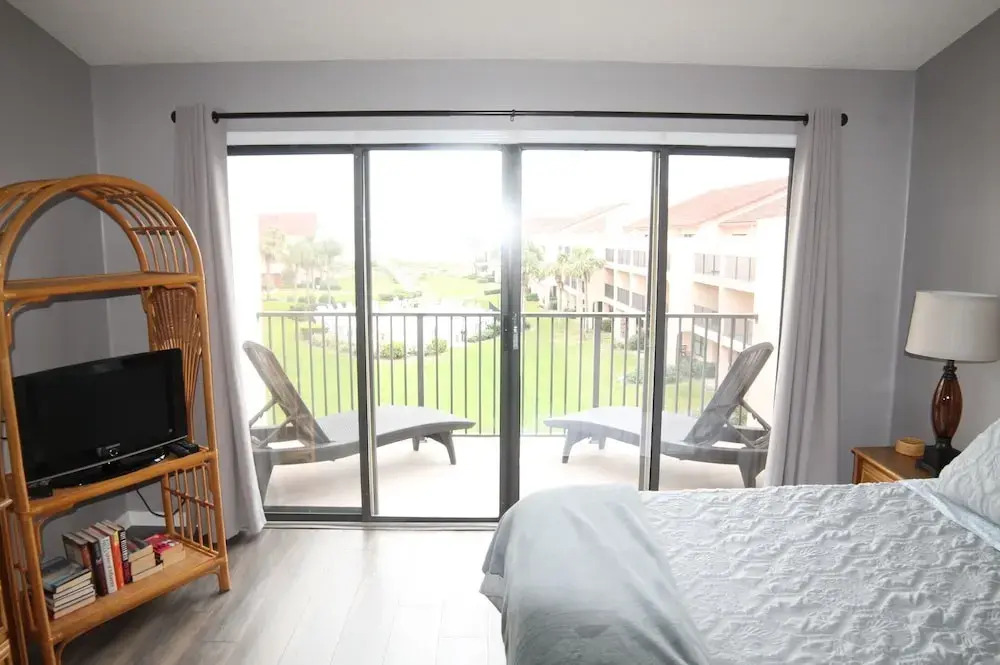 Sea Place 13239