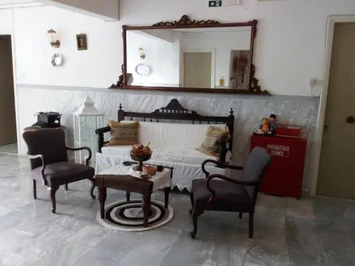 Agnes Rooms
