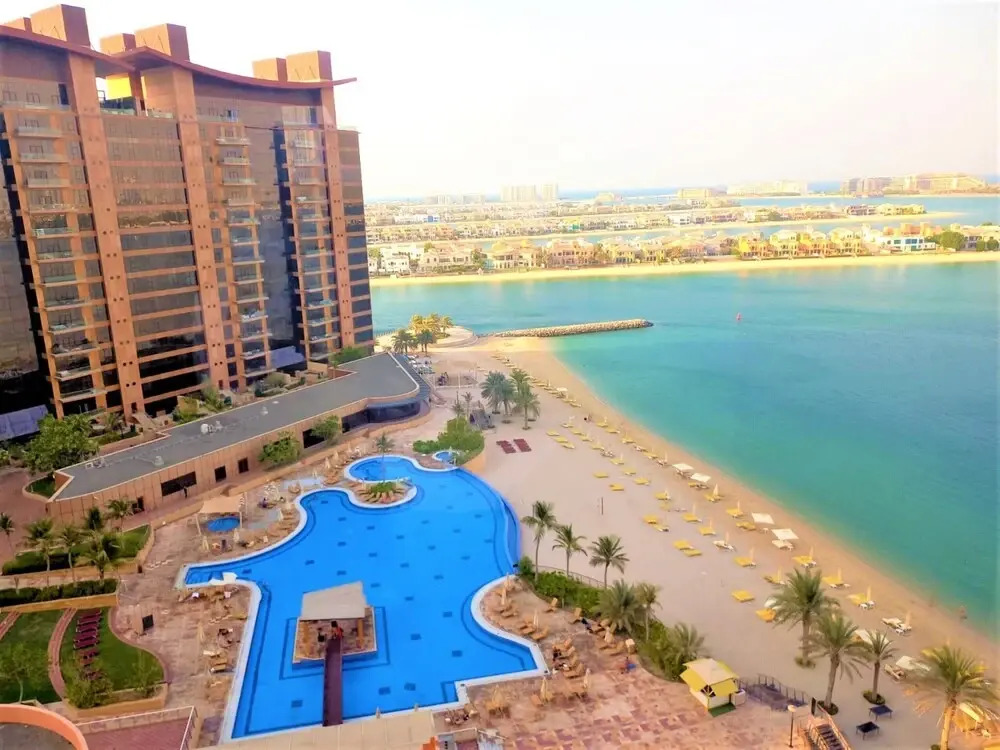 Tiara Beach Residences, Palm Jumeirah Dubai - Mint Stay