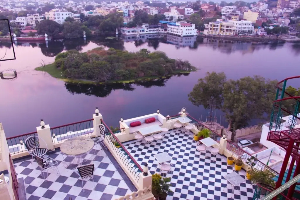 Hotel Mewari Villa PURE VEG
