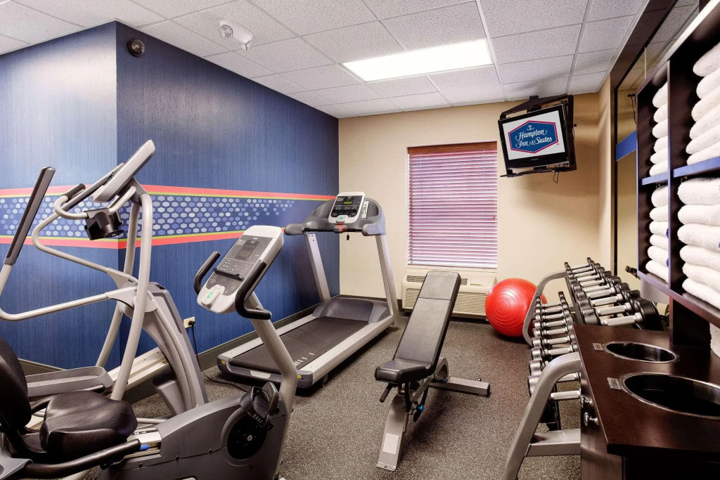 Hampton Inn & Suites Addison
