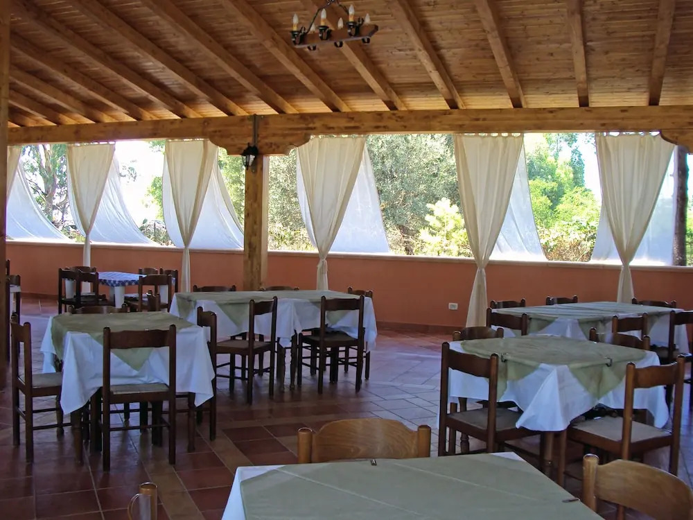 Villaggio Camping Castelvetere