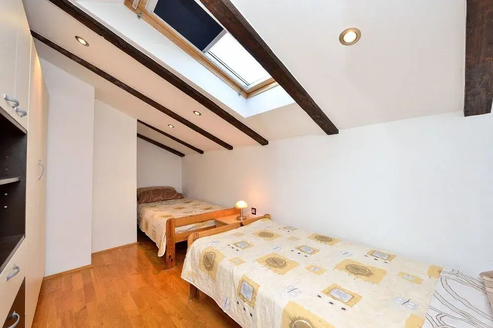 Apartments Ivka 6