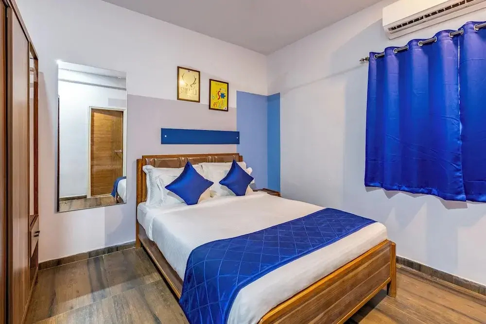Smart Stay by Isthara Vega. Kondapur