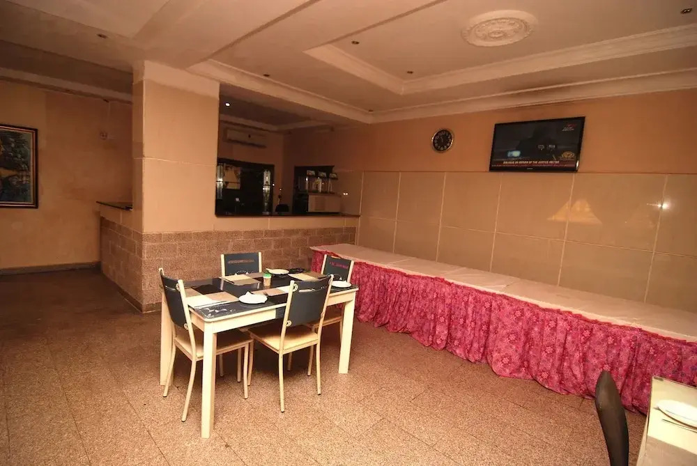 Lapour Hotels Ltd