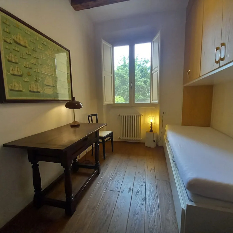 Pepi 64 in Firenze With 2 Bedrooms and 1 Bathrooms