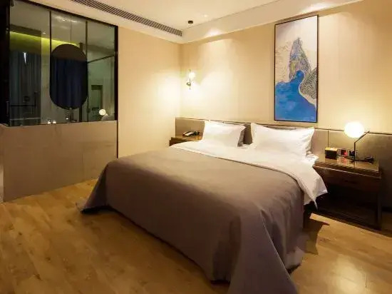 Aoyi Hotel