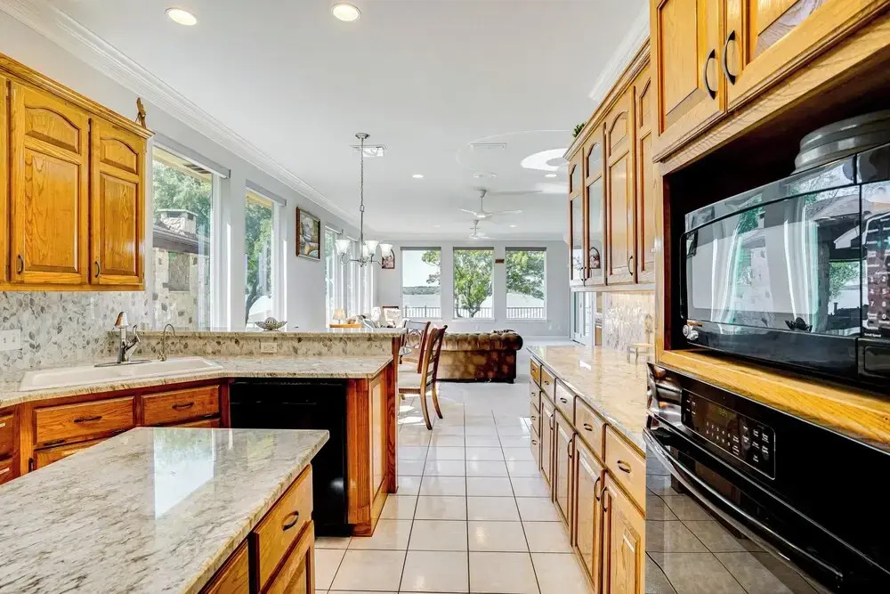 Luxe Lakefront Home in Granbury w/ Hot Tub & Dock