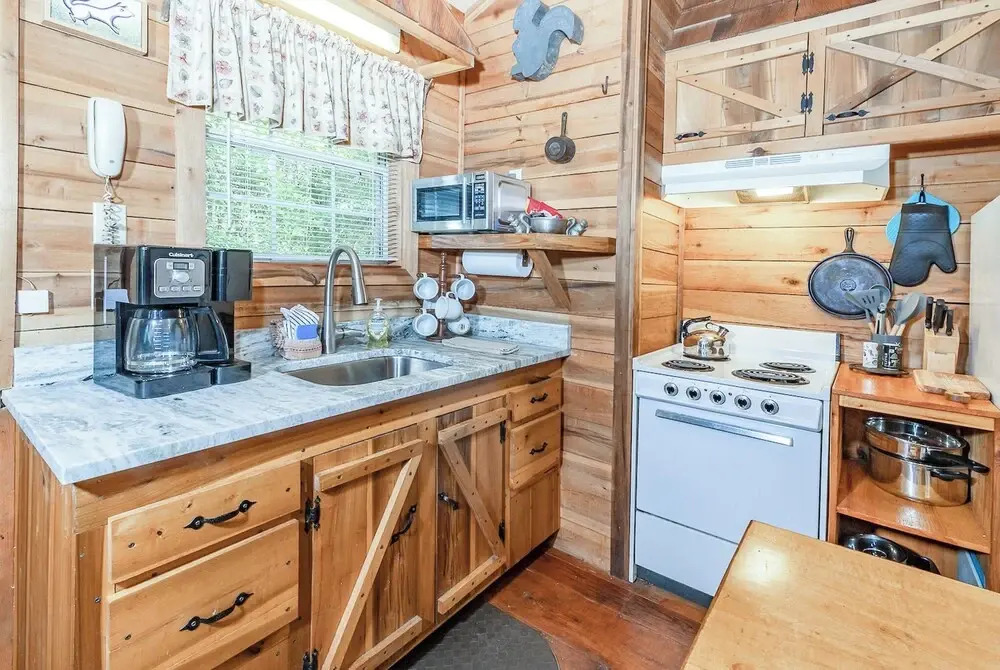 The Cabins at Seven Foxes